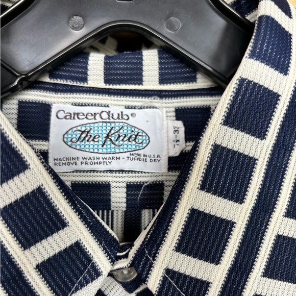 Vintage Men’s 1970’s geometric dress shirt - Picture 6 of 12